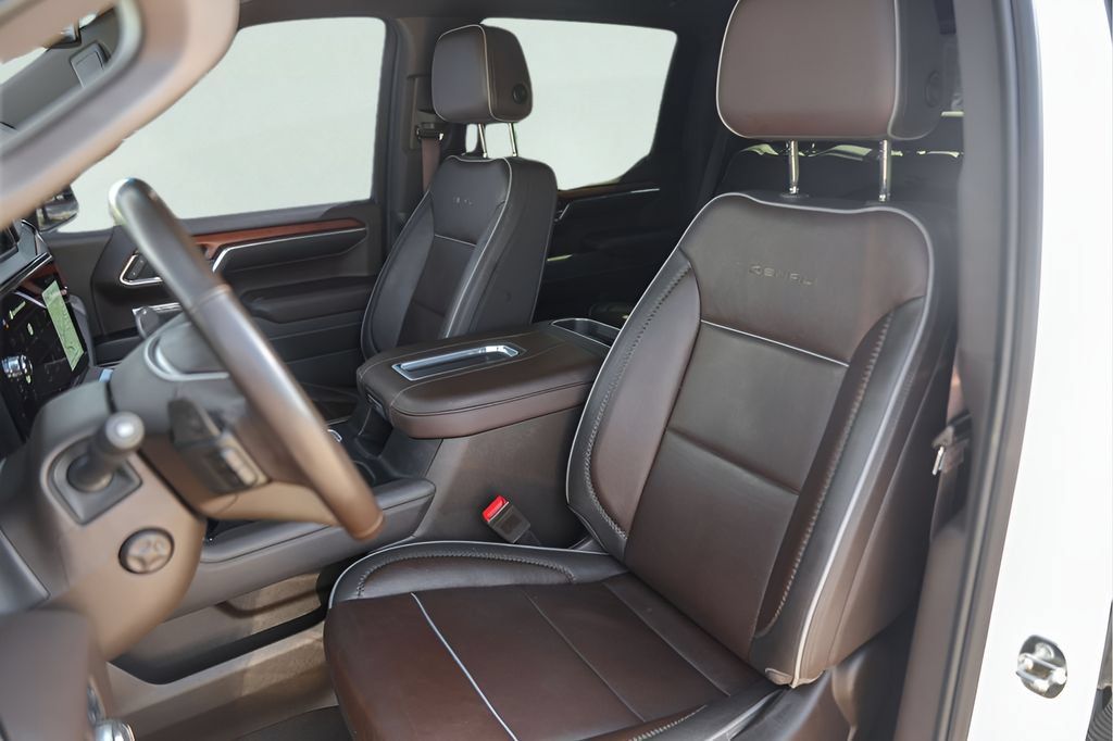 Used 2022 GMC Sierra 1500 Denali AWD/4WD image 10