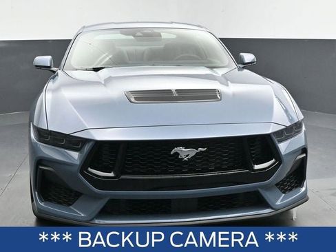 Used 2025 Ford Mustang GT Premium RWD image 3