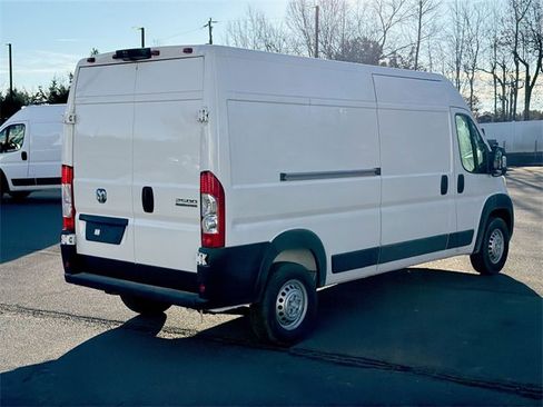 New 2025 RAM ProMaster 2500 w/ Convenience Group image 12