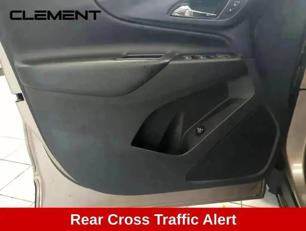 Used 2019 Chevrolet Equinox LT AWD/4WD image 46