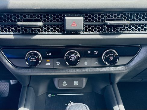 New 2027 Honda HR-V LX image 14