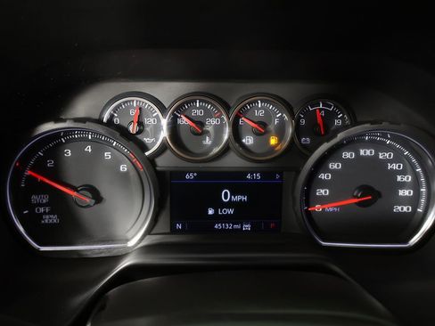 Used 2021 Chevrolet Tahoe Z71 w/ Luxury Package AWD/4WD image 50