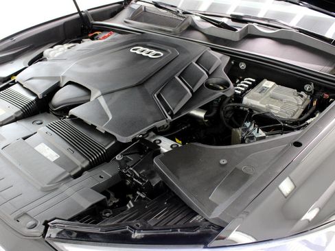 Used 2019 Audi Q8 Premium w/ Convenience Package image 74