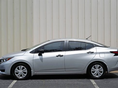 Used 2024 Nissan Versa S w/ Trunk Package FWD image 41