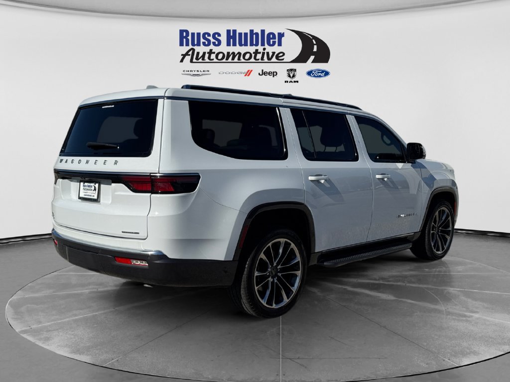 Used 2022 Jeep Wagoneer Series II w/ Convenience Group I AWD/4WD image 7