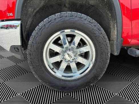 Used 2024 Chevrolet Silverado 2500 LTZ w/ LTZ Convenience Package AWD/4WD image 4