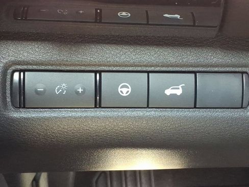 New 2026 Nissan Pathfinder SV FWD image 19