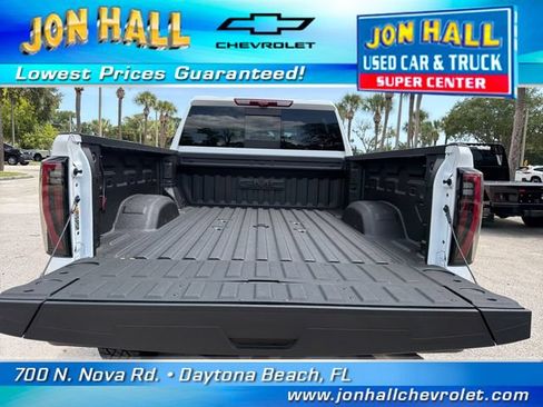 Used 2026 GMC Sierra 2500 AT4X w/ AT4X AEV Edition AWD/4WD image 11