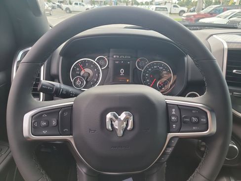 New 2026 RAM 1500 Big Horn AWD/4WD image 30
