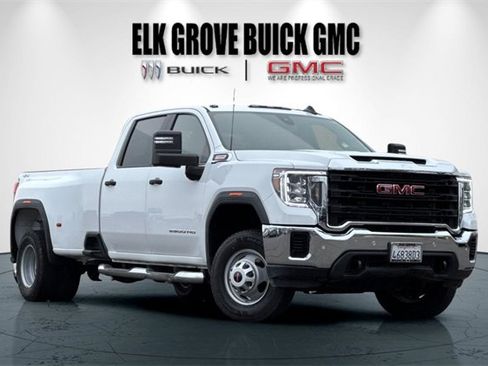 Used 2021 GMC Sierra 3500 4x4 Crew Cab w/ Gooseneck/5TH Wheel Package image 2