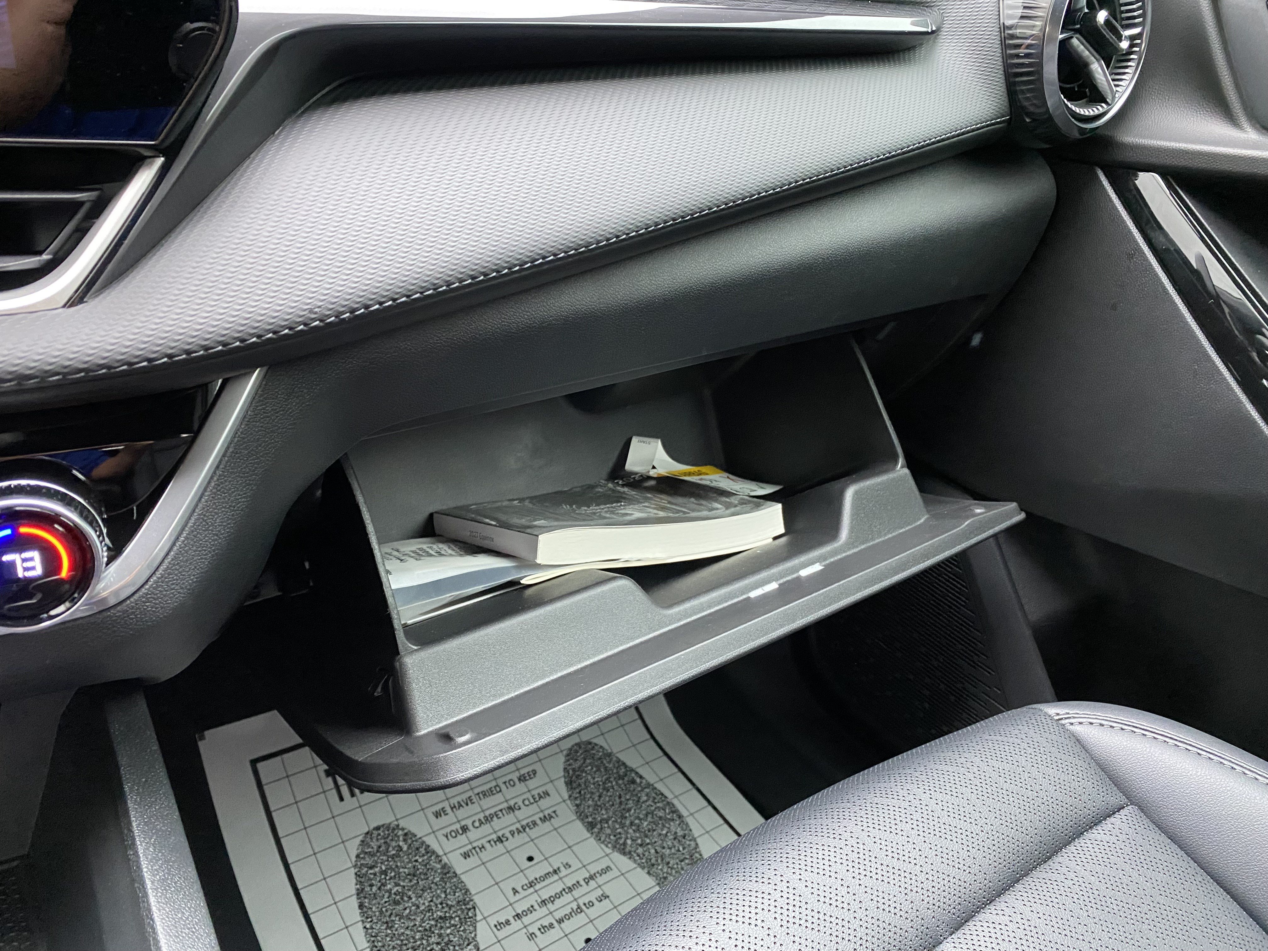 Used 2027 Chevrolet Equinox LT w/ Convenience Package II FWD image 30