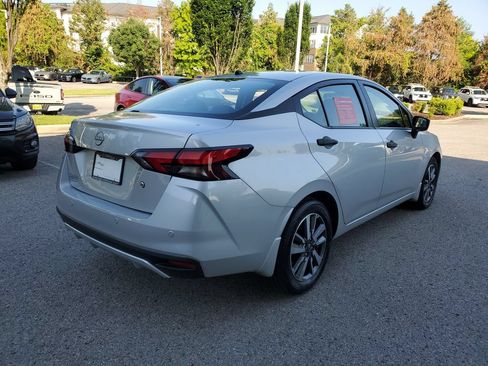 Certified 2025 Nissan Versa S w/ S Plus Package FWD image 4