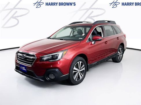 Used 2018 Subaru Outback 2.5i Limited AWD/4WD image 1