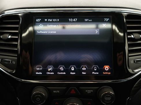 Used 2020 Jeep Grand Cherokee Altitude image 47