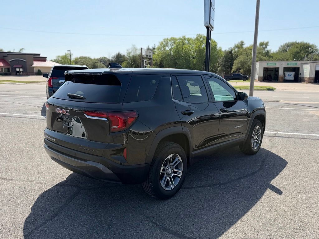 Used 2026 GMC Terrain Elevation AWD/4WD image 4