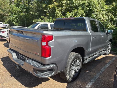 Used 2022 Chevrolet Silverado 1500 RST w/ Texas Edition Plus AWD/4WD image 2