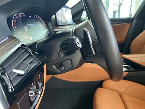 Used 2022 BMW 540i w/ M Sport Package image 48