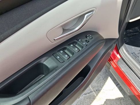 Used 2023 Hyundai Tucson SEL w/ Convenience Package FWD image 14