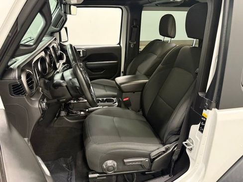 Used 2021 Jeep Wrangler Sport S image 14