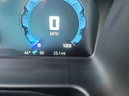 New 2025 Ford Bronco Badlands image 16