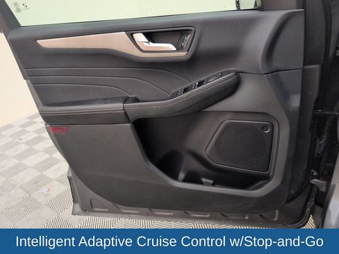 Used 2022 Ford Escape SEL AWD/4WD image 32