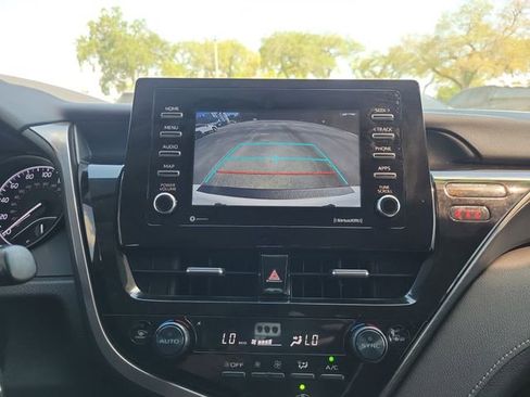 Used 2023 Toyota Camry SE image 20