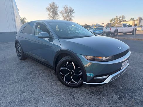 Used 2024 Hyundai Ioniq 5 SE RWD image 5