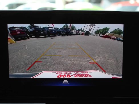 Used 2025 Chevrolet TrailBlazer LT FWD image 20