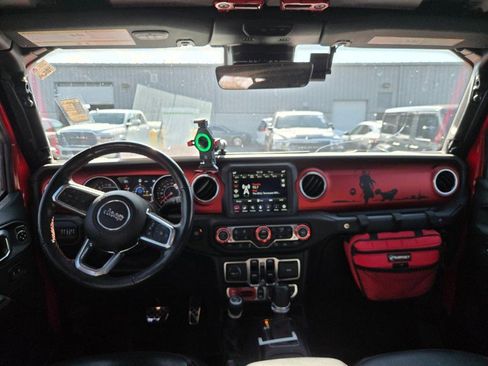 Used 2021 Jeep Gladiator Rubicon image 7