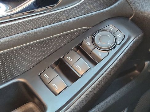 Used 2023 Chevrolet Traverse Premier w/ Redline Edition AWD/4WD image 15