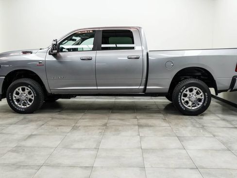 Used 2024 RAM 2500 Laramie w/ Safety Group AWD/4WD image 8