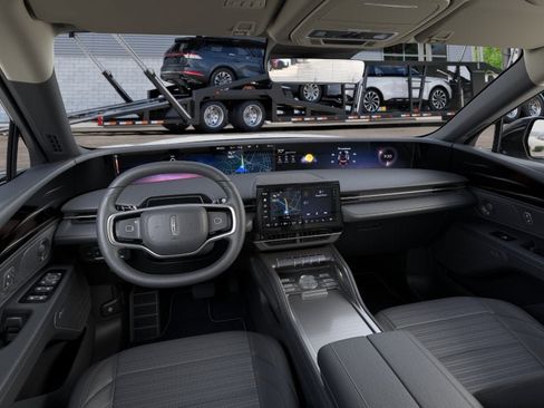 New 2026 Lincoln Nautilus Reserve w/ Jet Appearance Package AWD/4WD image 9