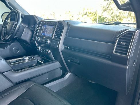Used 2020 Ford Expedition Limited w/ Equipment Group 301A image 37