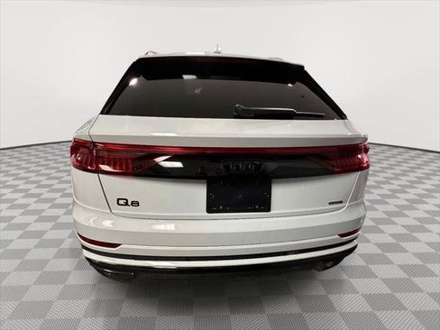 Used 2023 Audi Q8 Premium Plus w/ Premium Plus Package AWD/4WD image 3