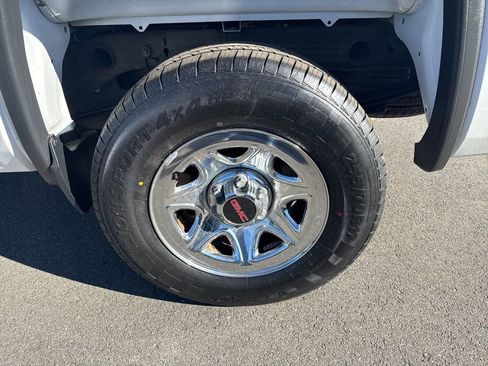 Used 2016 GMC Sierra 1500 2WD Double Cab w/ Sierra Convenience Package image 29