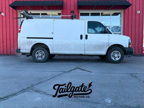 Used 2021 Chevrolet Express 2500 w/ Safety Package RWD image 1