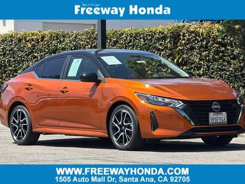 Used 2024 Nissan Sentra SR FWD image 1