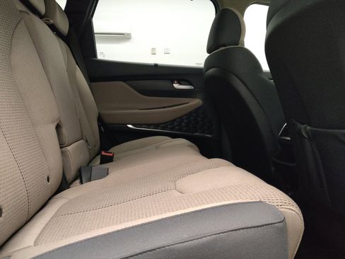 Used 2019 Hyundai Santa Fe SEL FWD image 19