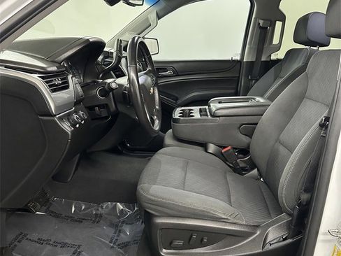 Used 2019 Chevrolet Tahoe LS image 12