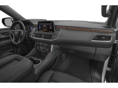 Used 2022 Chevrolet Suburban Premier AWD/4WD image 18