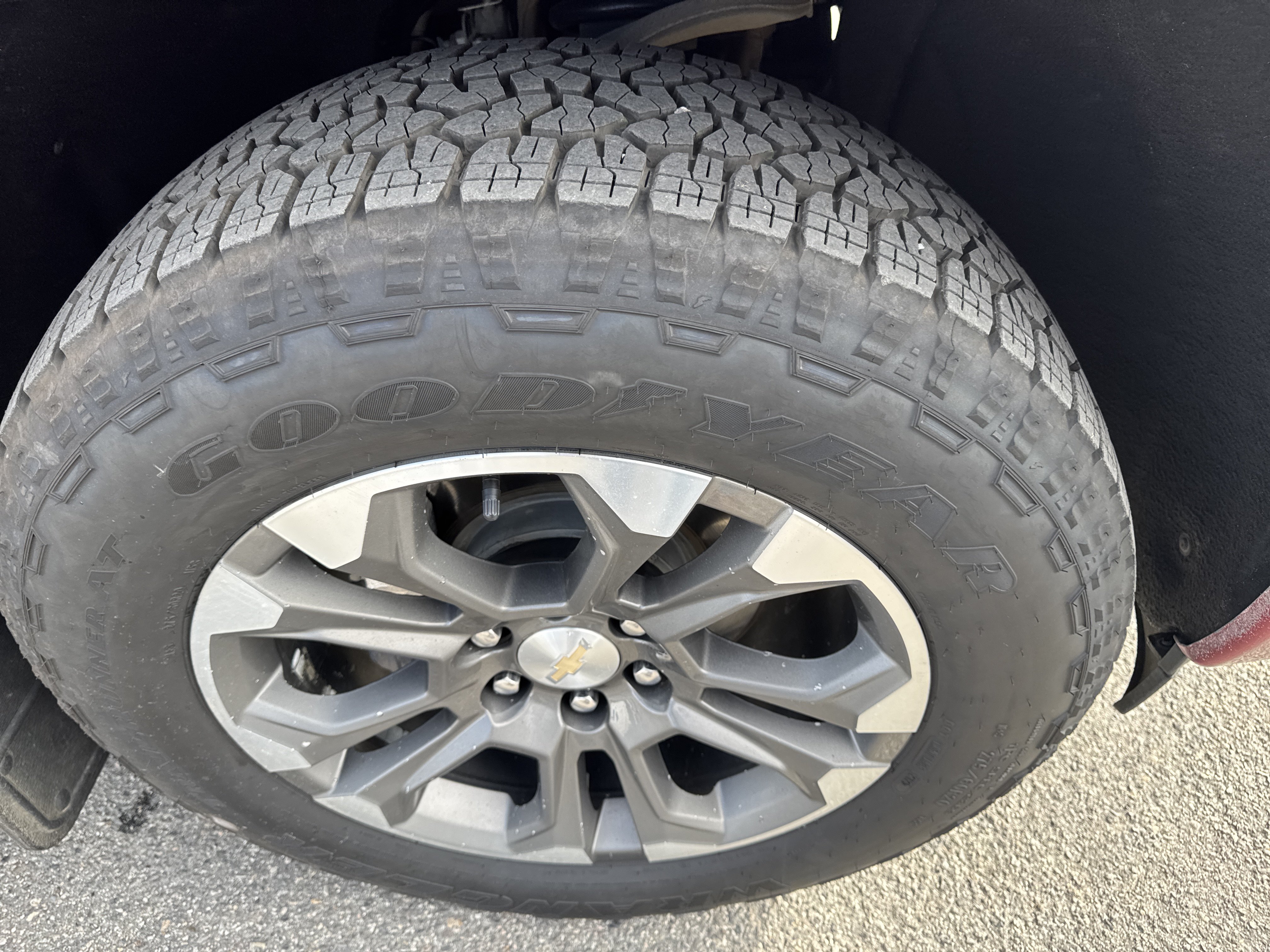 Used 2023 Chevrolet Silverado 1500 High Country AWD/4WD image 6
