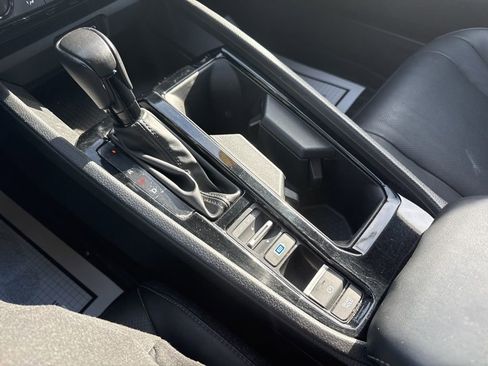 Used 2024 Honda Accord Sport image 27