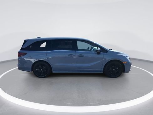 Used 2024 Honda Odyssey Sport image 9