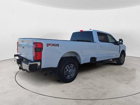 Certified 2025 Ford F350 Lariat w/ FX4 Off-Road Package AWD/4WD image 5