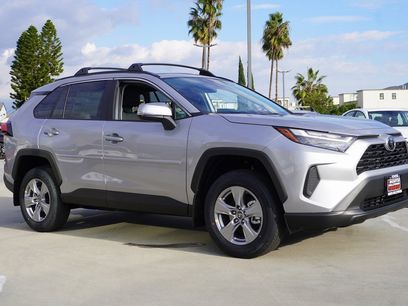 New 2025 Toyota RAV4 XLE