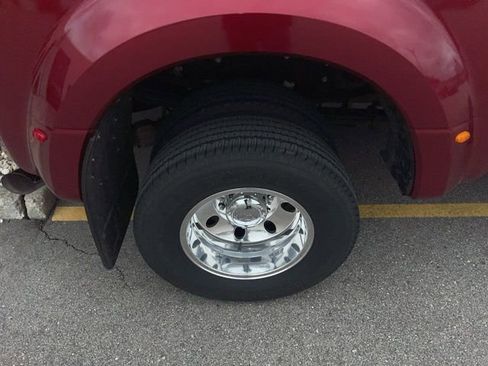 Used 2017 Ford F350 Lariat w/ Lariat Ultimate Package image 4