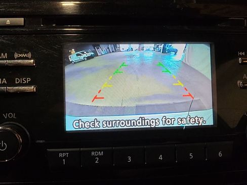 Used 2015 Nissan Rogue SV AWD/4WD image 22