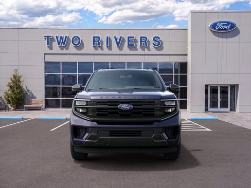 New 2027 Ford Expedition Platinum AWD/4WD image 3