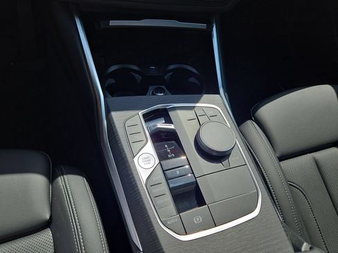Used 2026 BMW 330i Sedan w/ Premium Package RWD image 22