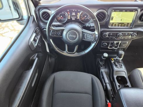Used 2022 Jeep Wrangler Unlimited Sport AWD/4WD image 11